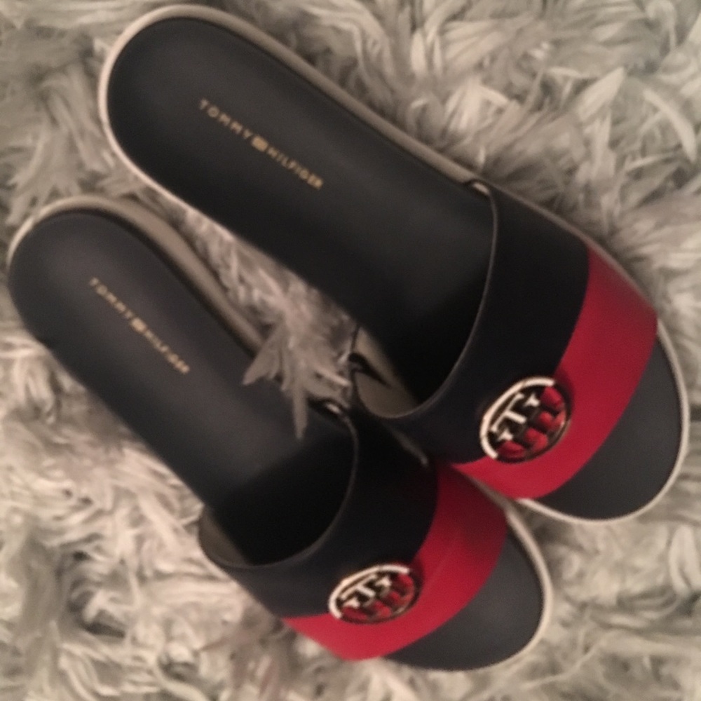 CUTE Comfy Tommy Hilfiger Slides